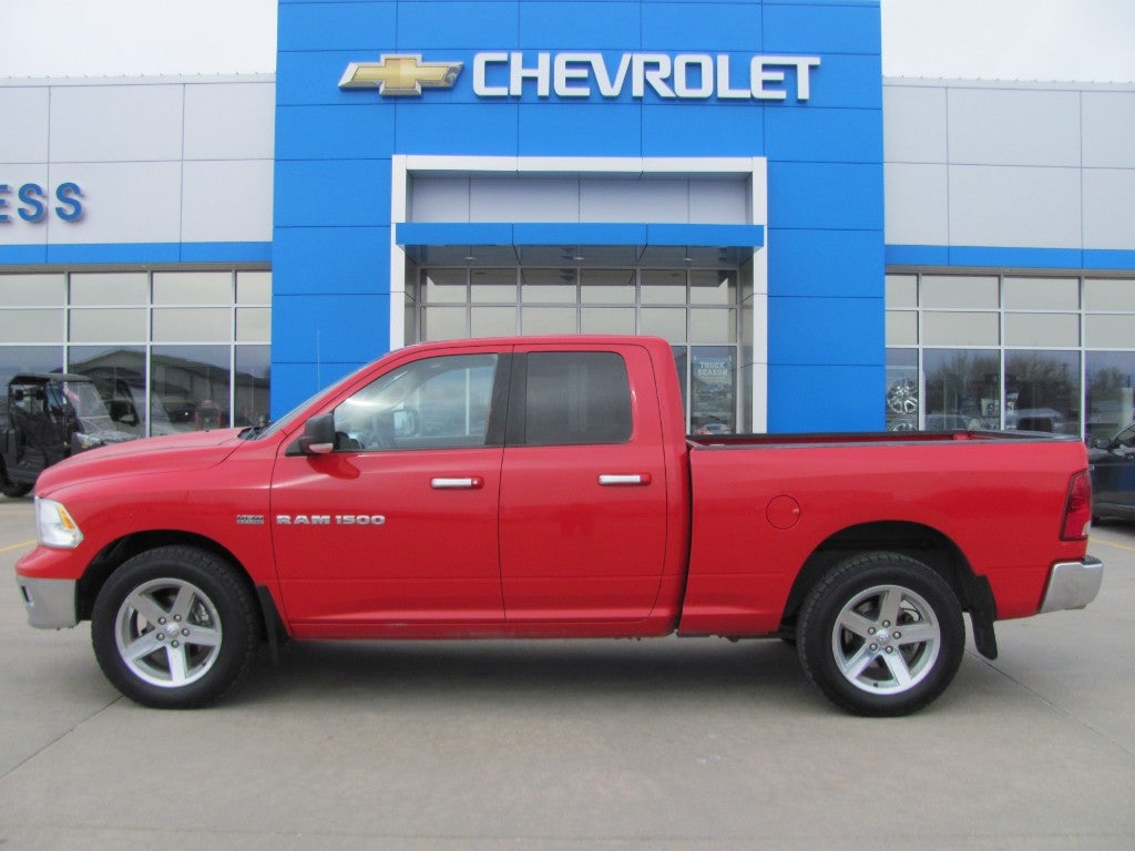 2012 RAM 2500 SLT in Brite Red — front three-quarter view