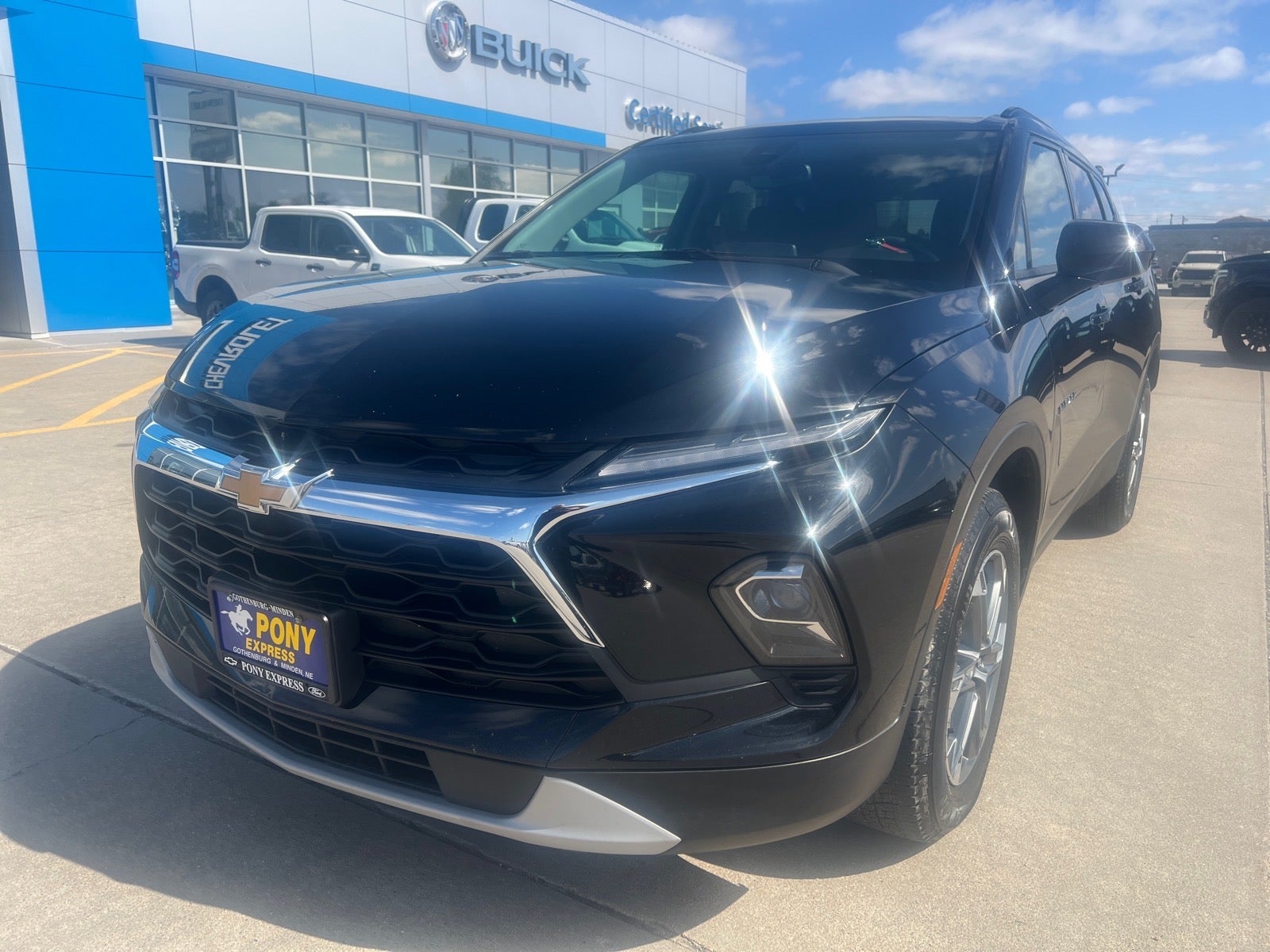 2025 Chevrolet Blazer — side profile view